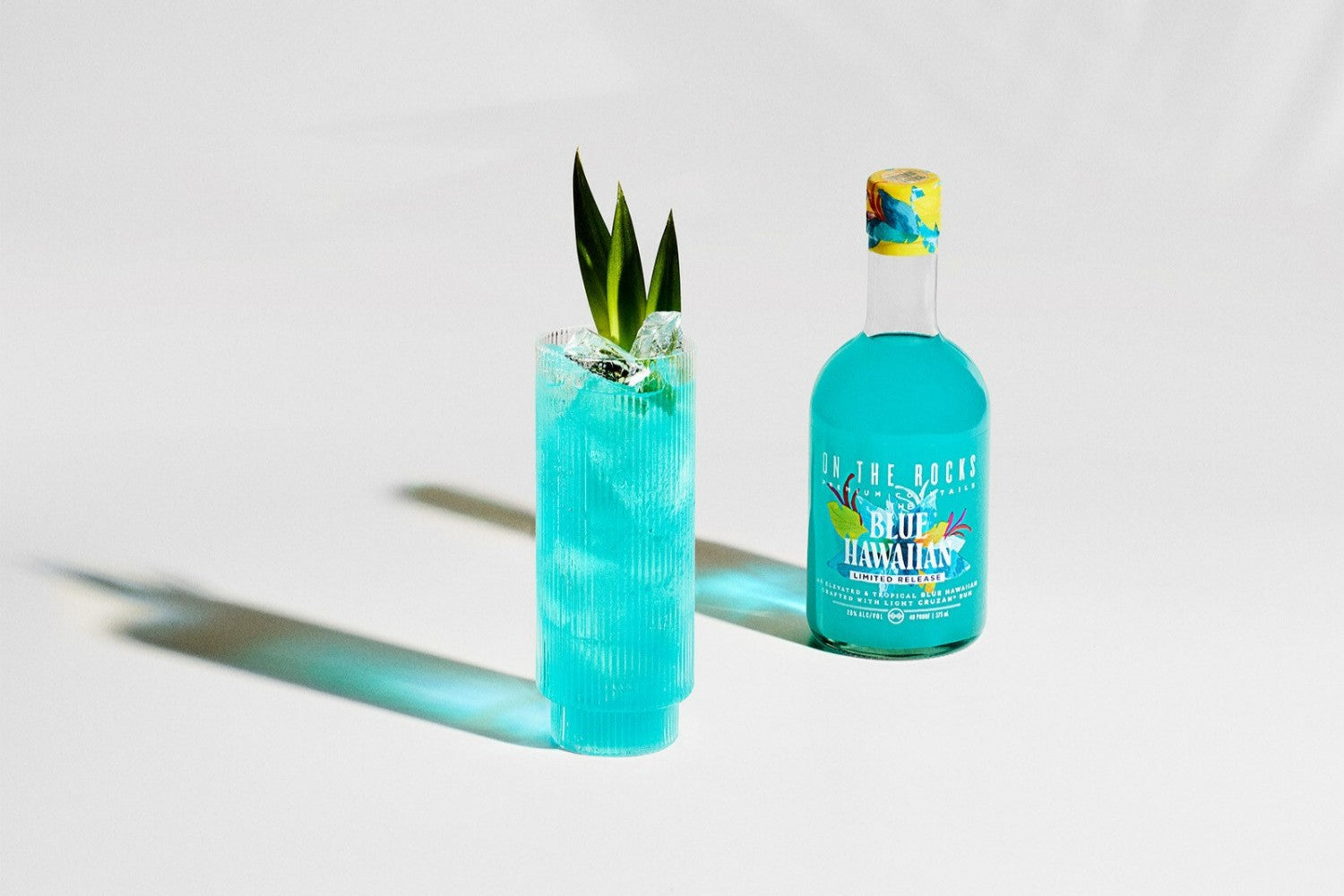 On The Rocks Limited Edition Blue Hawaiian Bottled Cocktail – RTD