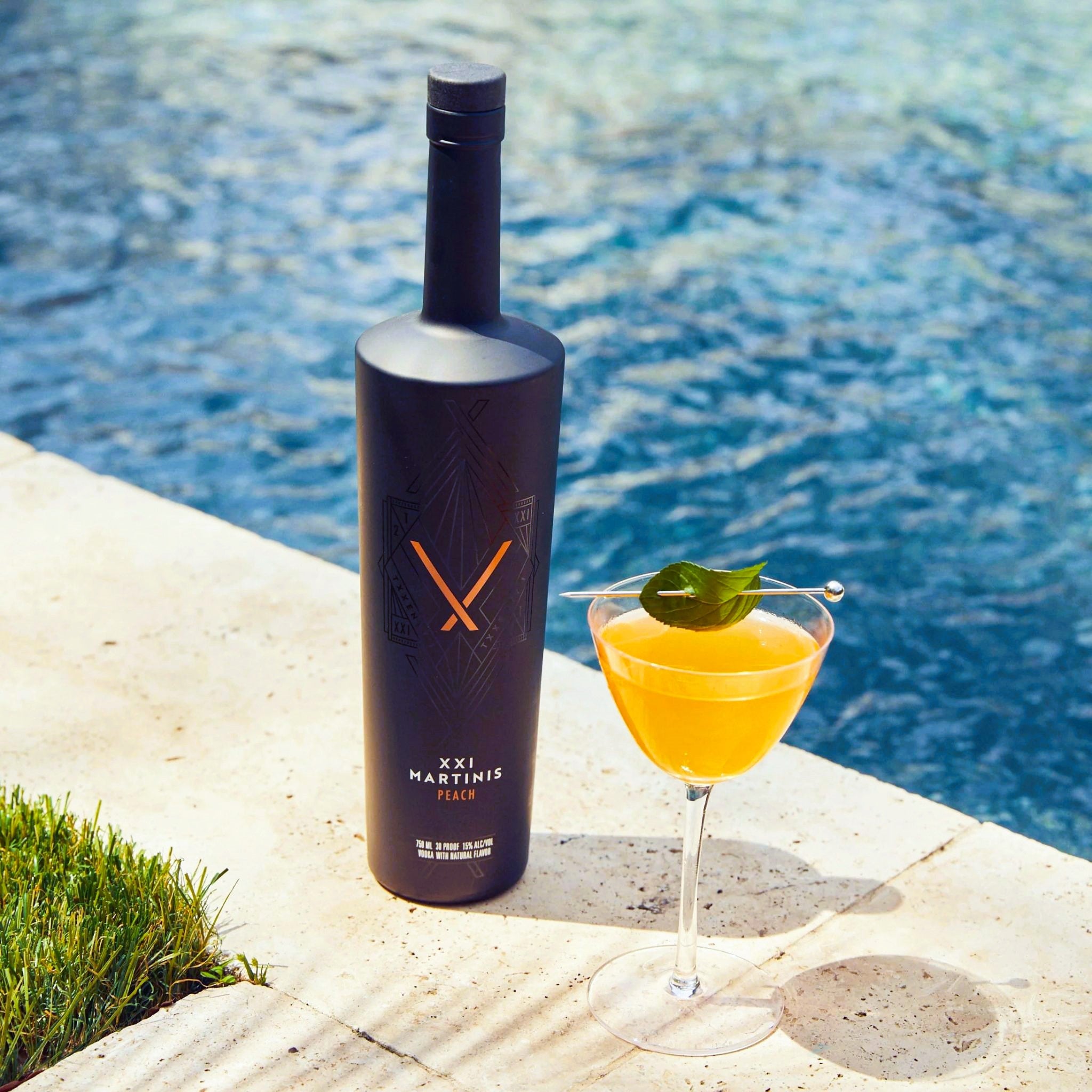 ボスミツ XXI Ready-To-Drink Bottled Martinis
